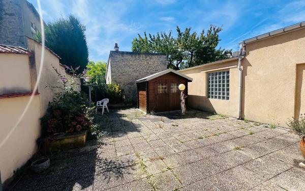 Maison à vendre    4 pièces •  Laon