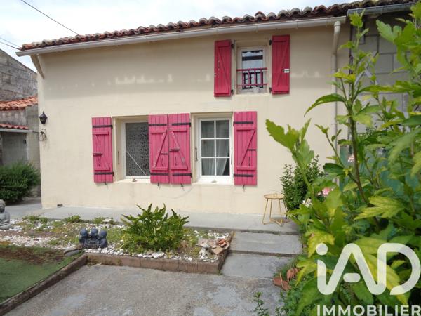 Maison à vendre 6 pièces 129 m² Saintes