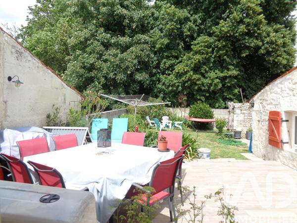 Maison à vendre 6 pièces 129 m² Saintes