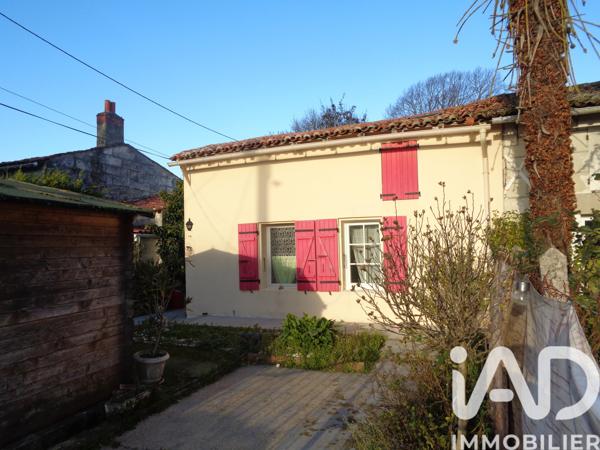 Maison à vendre 6 pièces 129 m² Saintes