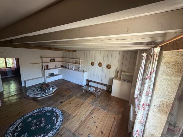 Maison à CROZON-SUR-VAUVRE, 36140 - 7 pièces 200m²