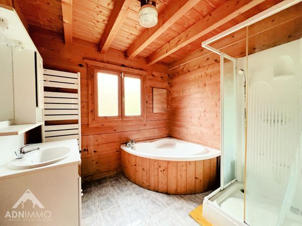 Thoiry (01710) Chalet 6 Pièces 220 m2