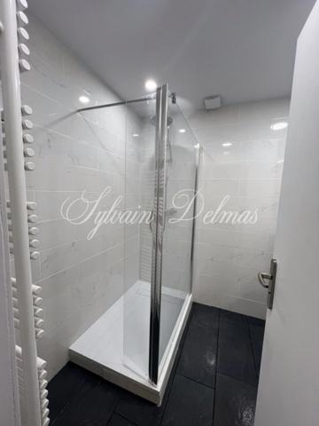 Appartement à vendre 2 pièces SAINT CYR SUR LOIRE (37)