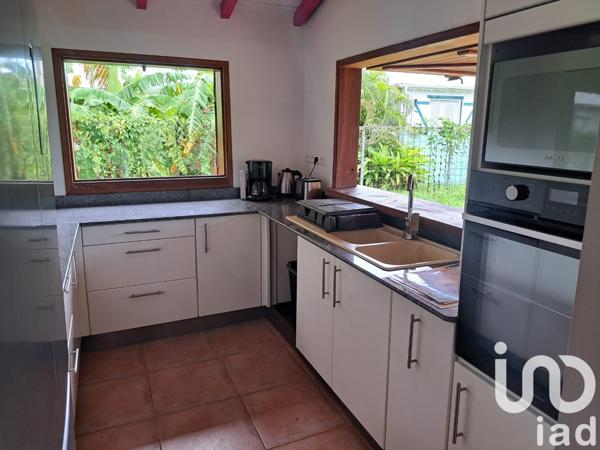 Maison à vendre 6 pièces 107 m² Sainte-Rose