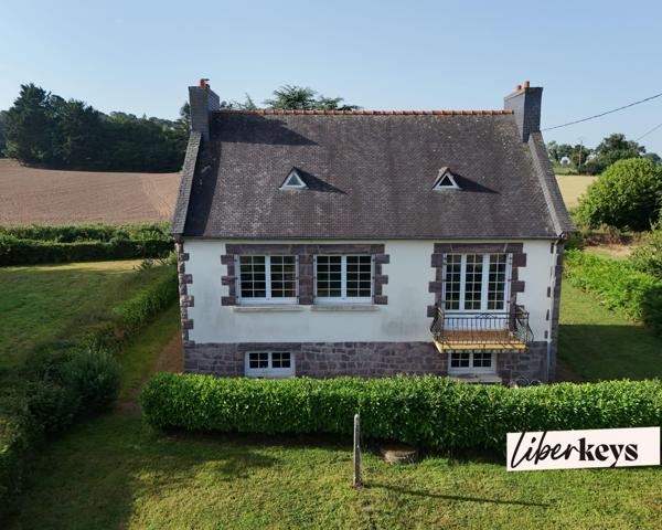 Maison avec grand terrain à l'entrée de Paimpol