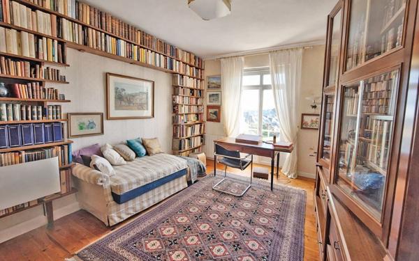 Appartement à vendre    5 pièces • 138 m2 Trébeurden