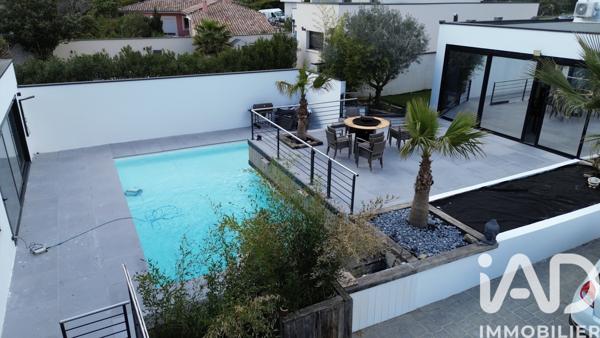Maison à vendre 6 pièces 225 m² Montélimar