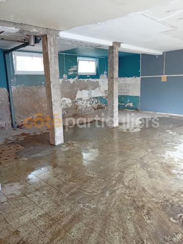 Location
                Local d'activité60,17 m² - ROYAT (63130)