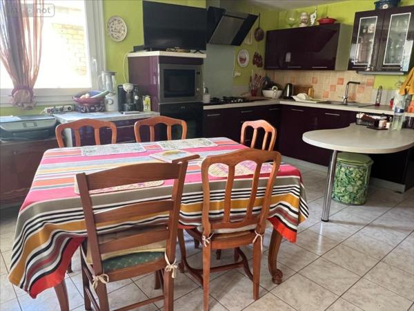 Studio à vendre à Étampes dans l'Essonne (91150), ref : AV-GAR