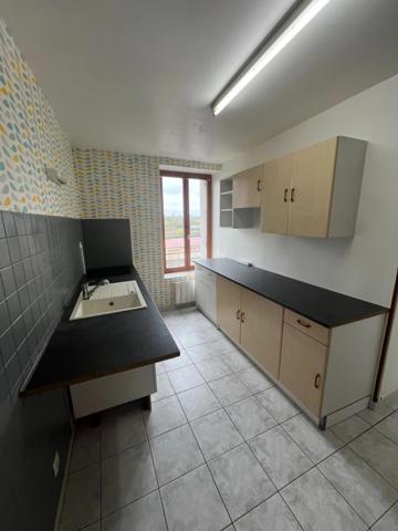 APPARTEMENT F3 VARANGEVILLE