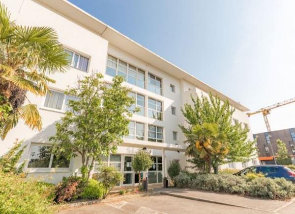 INVESTISSEMENT LOCATIF  RENNES  Résidence Affaires Appart'City Classic Rennes Ouest - 6 % de rentabilité