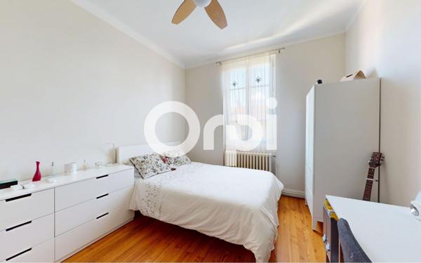 Maison à vendre    4 pièces • 121 m2 Bron