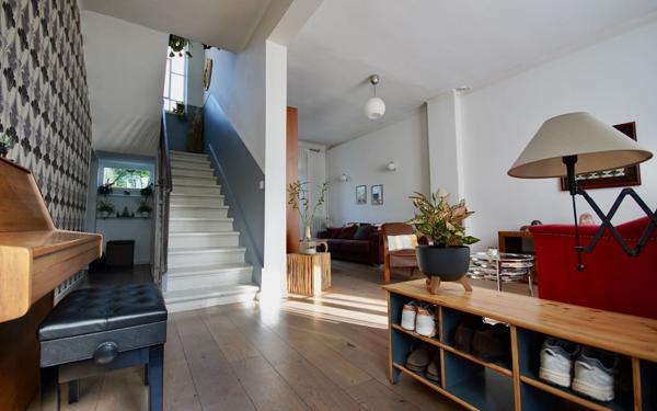 Maison à vendre    4 pièces • 121 m2 Bron