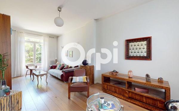 Maison à vendre    4 pièces • 121 m2 Bron