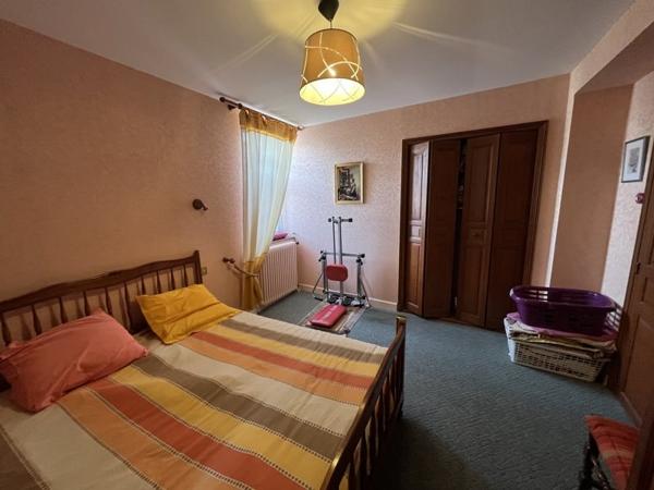 Maison à vendre |  Sauviat-sur-Vige |  8 pièces | 233 m²