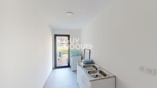 Maison neuve meublée de plain pied 5 pièces 117 m²