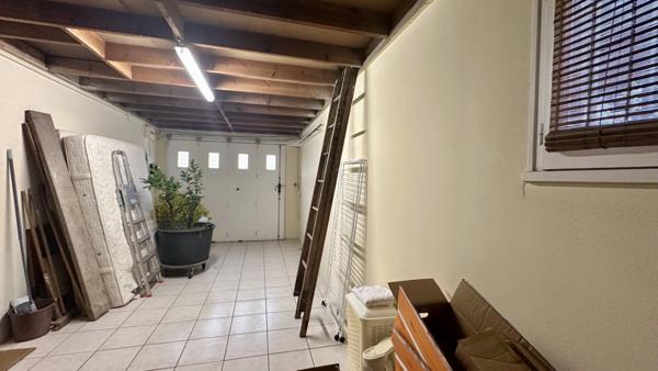 Maison à vendre 4 pièces FARGUES SAINT HILAIRE (33)