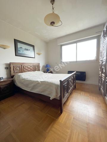 Maison traditionnelle à vendre à MOREAC 5 chambres avec 1 hectare de terrain