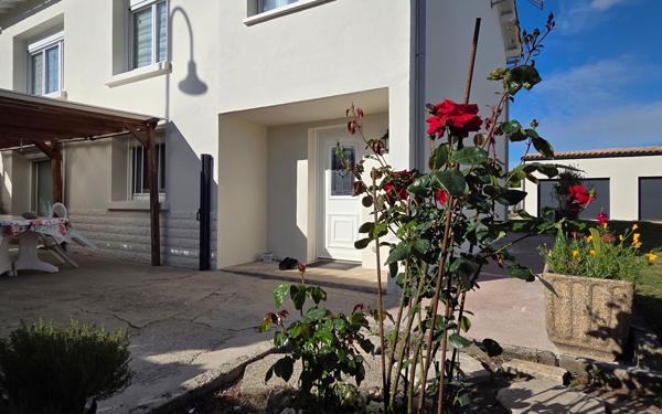 Maison à vendre    5 pièces •  Cabariot