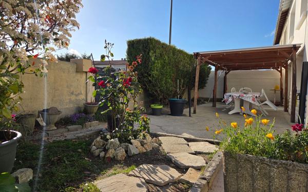 Maison à vendre    5 pièces •  Cabariot