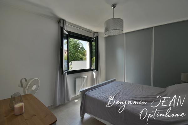 À vendre – Maison de plain-pied entièrement rénovée avec piscine – Sérignan (34)