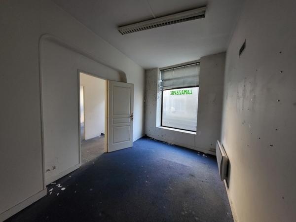 Immeuble à vendre |  Jonzac |  250 m²