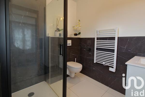 Maison à vendre 5 pièces 125 m² Saint-Seurin-sur-l'Isle