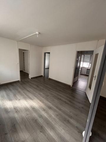 Appartement Le Grand Quevilly 3 pièce(s) 68 m2 2-3chambres place quebec 112.000€