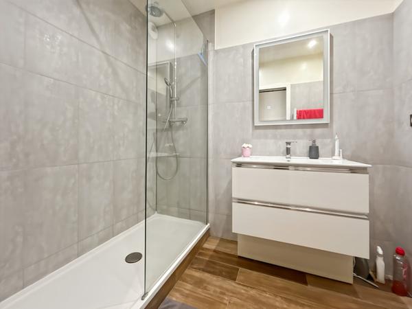 Maison individuelle rénovée 117 m² 4 chambres dont suite parentale au rez-de-chaussée