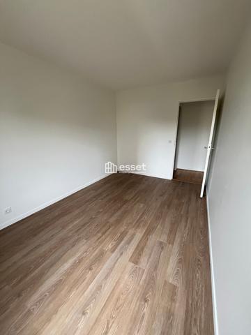 Location Appartement 4 pièces 85 m² - Paris 75012