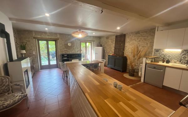 Maison à vendre    5 pièces • 178 m2 Lasbordes