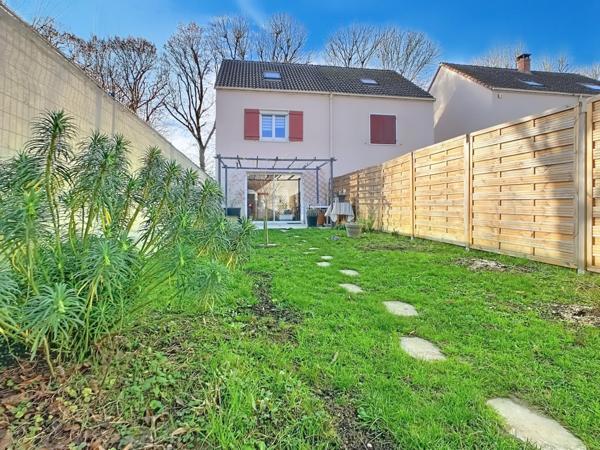 Toutes commodités, Maison 4 chambres Jardin Garage