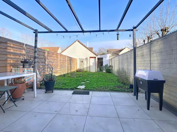 Toutes commodités, Maison 4 chambres Jardin Garage