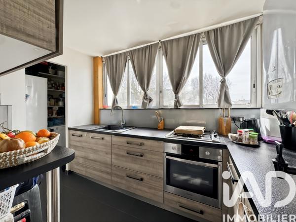Appartement à vendre 3 pièces 53 m² Sainte-Geneviève-des-Bois