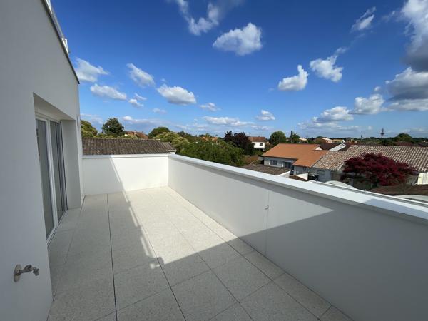 Un Dernier Etage Terrasse Rare