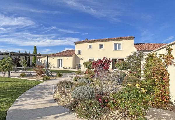 Propriété d'exception au Cœur de Vaison-la-Romaine
