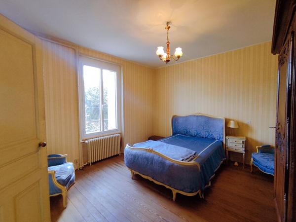 Maison de pays Preuilly Sur Claise 6 pièce(s) 136 m2