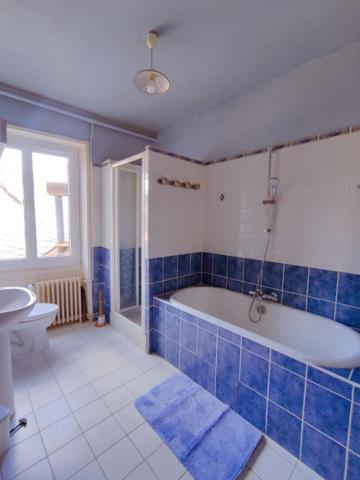 Maison de pays Preuilly Sur Claise 6 pièce(s) 136 m2