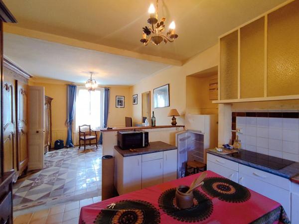 Maison de pays Preuilly Sur Claise 6 pièce(s) 136 m2