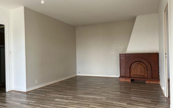 Maison à vendre    7 pièces • 169 m2 Thairé