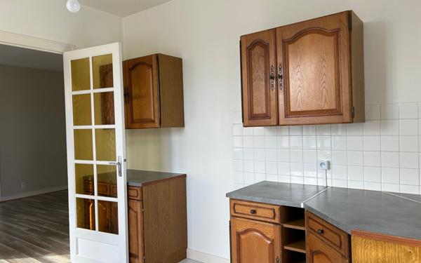 Maison à vendre    7 pièces • 169 m2 Thairé