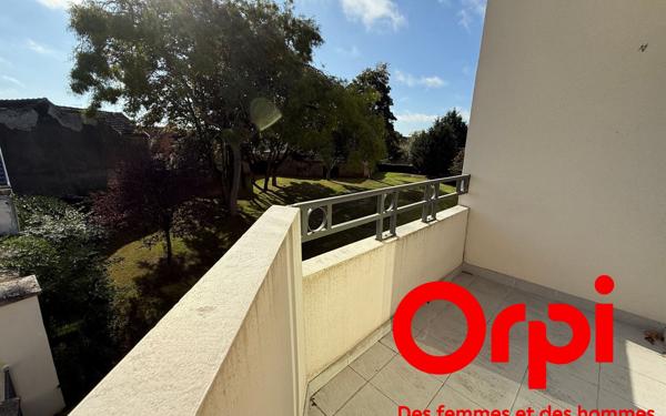 Appartement à vendre    2 pièces • 45,11 m2 Voisins-le-Bretonneux