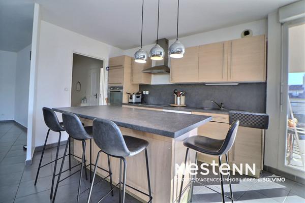 Boulevard de l'Europe Oullins Pierre Benite appartement type 4 pièces 94,5m² 3 chambres garage