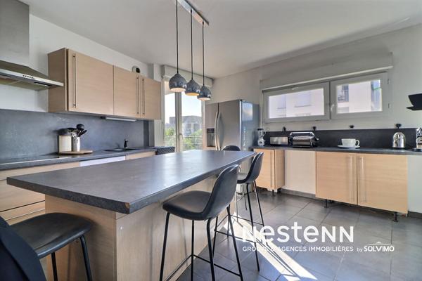 Boulevard de l'Europe Oullins Pierre Benite appartement type 4 pièces 94,5m² 3 chambres garage