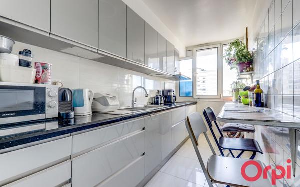 Appartement à vendre    5 pièces • 91,94 m2 Aubervilliers