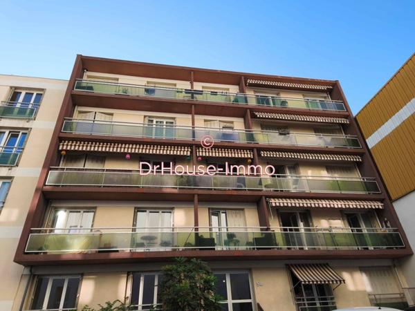 Appartement à louer 4 pièces de 76 m²