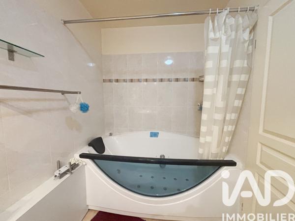 Appartement à vendre 5 pièces 95 m² La Courneuve