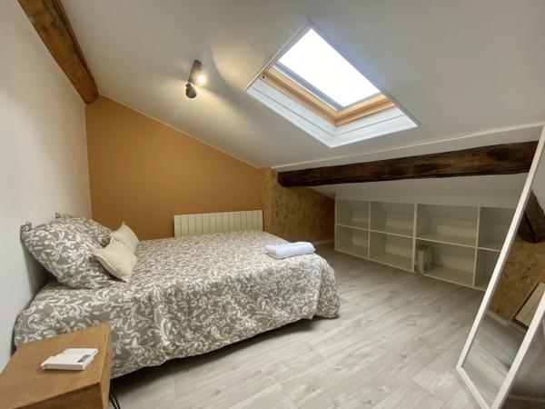 Saint-Étienne (42100) Spécial investisseur / Secteur Tréfilerie - Immeuble loué et rénové