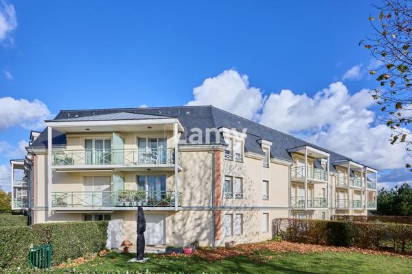 Appartement 2 pièces, balcon, parking