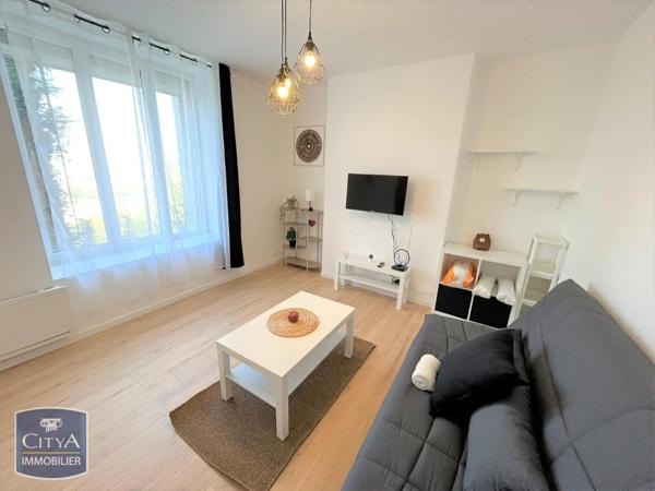 Appartement à louer 1 pièce 21.75m²